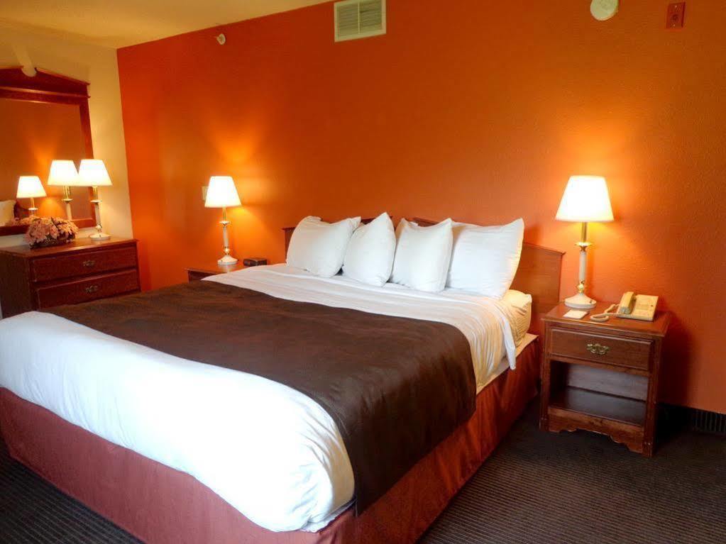 Quality Inn Atchison Exteriör bild